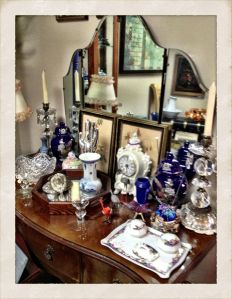 The connoisseur of the eclectic will not eat frozen dinners.